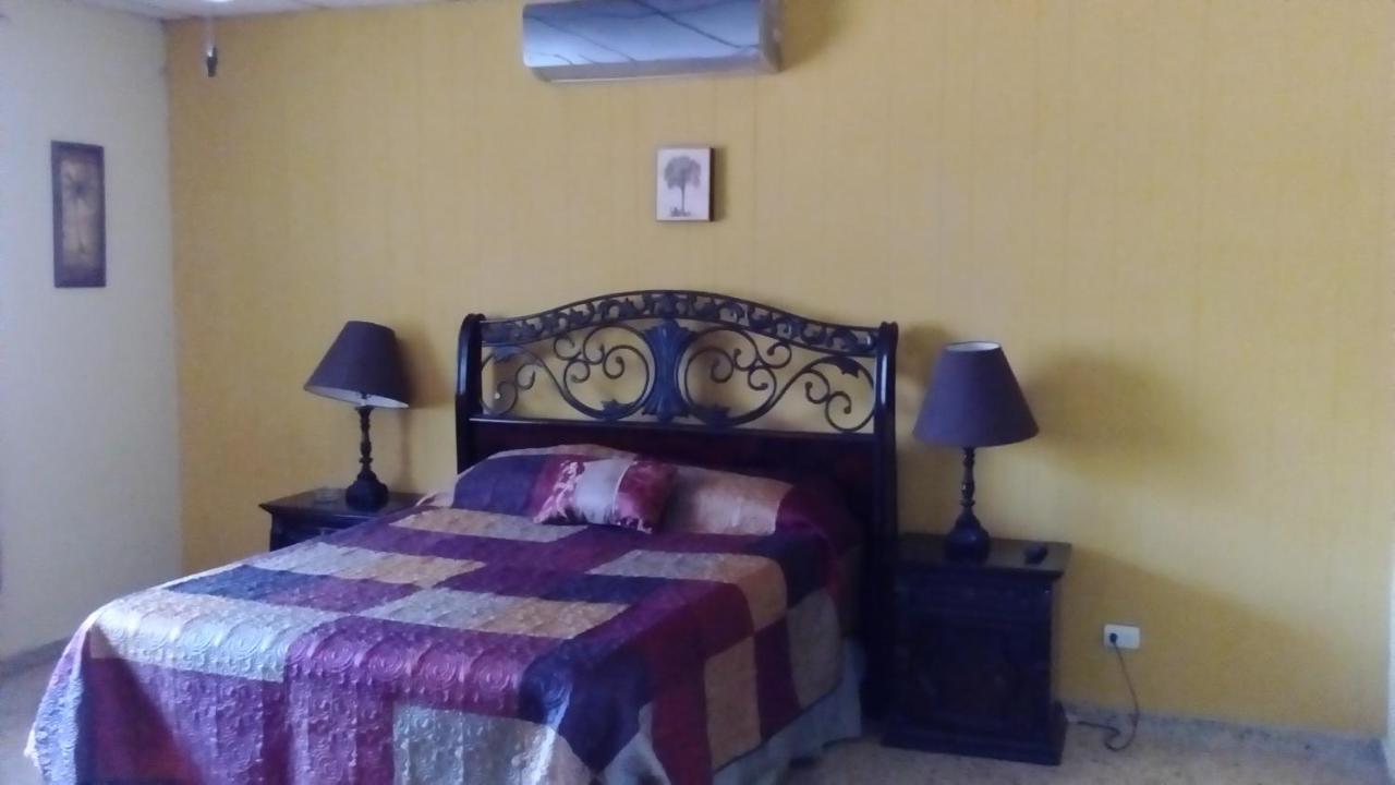 Hotel Casa San Benito à San Salvador Extérieur photo