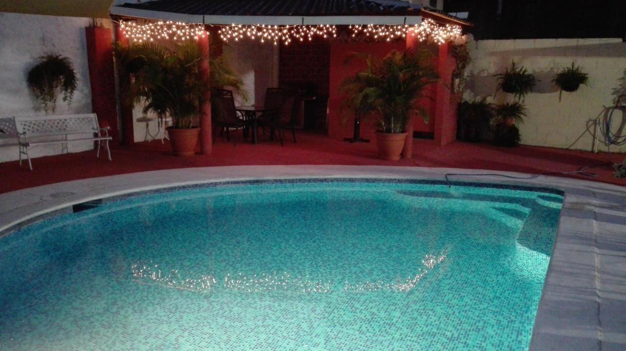 Hotel Casa San Benito à San Salvador Extérieur photo