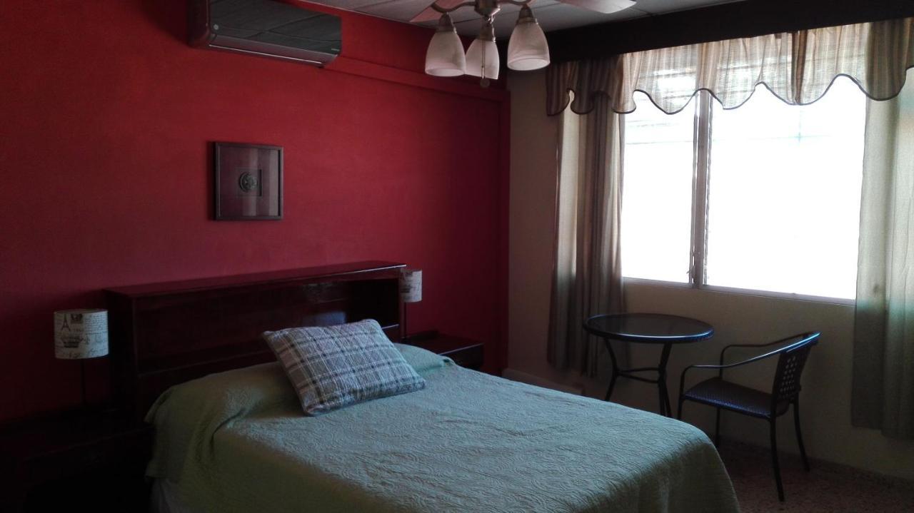 Hotel Casa San Benito à San Salvador Extérieur photo